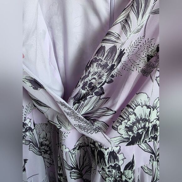 Vince Camuto Purple Sheath Faux Wrap Hi Low Hem Plus Size 18W Lined Floral - Picture 3 of 8